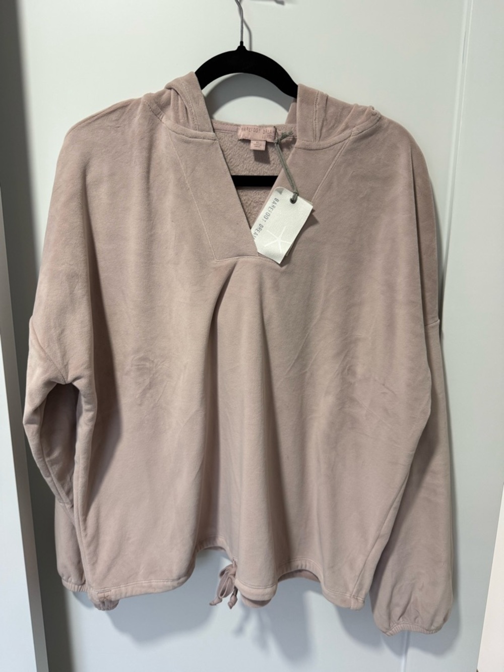 Barefoot Dreams Luxechic Blush Hooded Pullover Sweatshirt